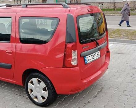 Красный Дачия Логан, объемом двигателя 1.6 л и пробегом 167 тыс. км за 5000 $, фото 3 на Automoto.ua