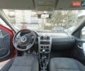 Красный Дачия Логан, объемом двигателя 1.6 л и пробегом 280 тыс. км за 3950 $, фото 17 на Automoto.ua