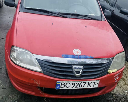 Красный Дачия Логан, объемом двигателя 1.39 л и пробегом 300 тыс. км за 1200 $, фото 2 на Automoto.ua