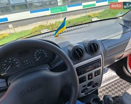 Красный Дачия Логан, объемом двигателя 1.4 л и пробегом 49 тыс. км за 6300 $, фото 92 на Automoto.ua
