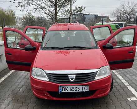 Червоний Дачія Logan, об'ємом двигуна 1.4 л та пробігом 267 тис. км за 4400 $, фото 10 на Automoto.ua