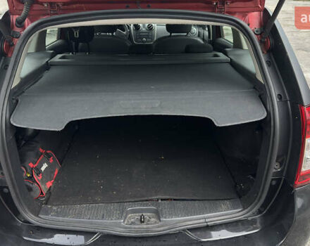 Дачія Logan 2015 у Жовкві на Automoto.ua Червоний Дачія Logan, об'ємом двигуна 1.46 л та пробігом 200 тис. км за 7500 $, фото 14 на Automoto.ua