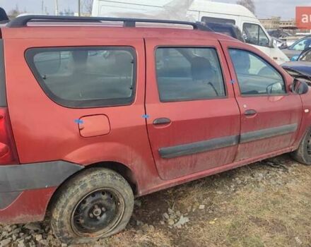 Красный Дачия Логан, объемом двигателя 1.6 л и пробегом 180 тыс. км за 2100 $, фото 4 на Automoto.ua