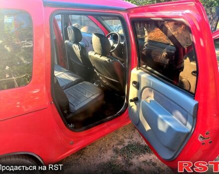 Красный Дачия Логан, объемом двигателя 1.5 л и пробегом 282 тыс. км за 4500 $, фото 2 на Automoto.ua