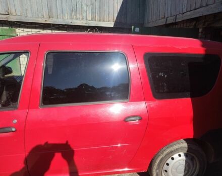 Красный Дачия Логан, объемом двигателя 1.4 л и пробегом 120 тыс. км за 3800 $, фото 8 на Automoto.ua