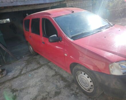 Красный Дачия Логан, объемом двигателя 1.4 л и пробегом 120 тыс. км за 3800 $, фото 3 на Automoto.ua