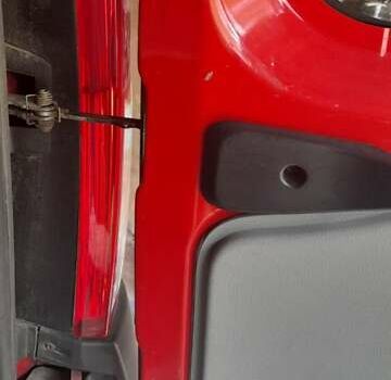 Красный Дачия Логан, объемом двигателя 0 л и пробегом 167 тыс. км за 4990 $, фото 60 на Automoto.ua