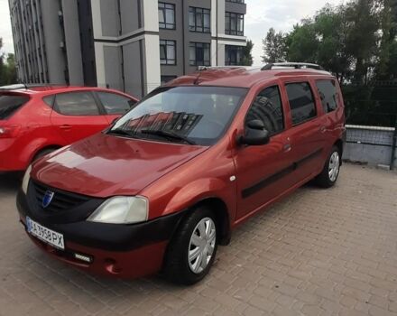 Красный Дачия Логан, объемом двигателя 1.6 л и пробегом 152 тыс. км за 3500 $, фото 13 на Automoto.ua