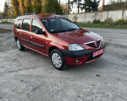 Красный Дачия Логан, объемом двигателя 1.6 л и пробегом 204 тыс. км за 4900 $, фото 4 на Automoto.ua