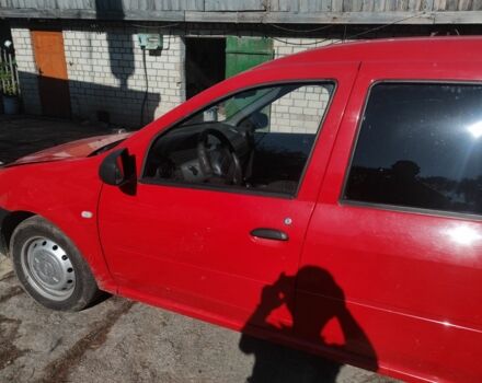 Красный Дачия Логан, объемом двигателя 1.4 л и пробегом 120 тыс. км за 3800 $, фото 5 на Automoto.ua