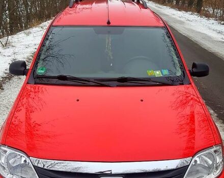 Красный Дачия Логан, объемом двигателя 1.4 л и пробегом 220 тыс. км за 5200 $, фото 3 на Automoto.ua
