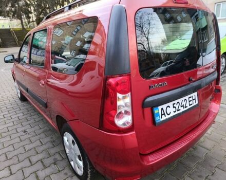Красный Дачия Логан, объемом двигателя 1.6 л и пробегом 258 тыс. км за 3950 $, фото 12 на Automoto.ua