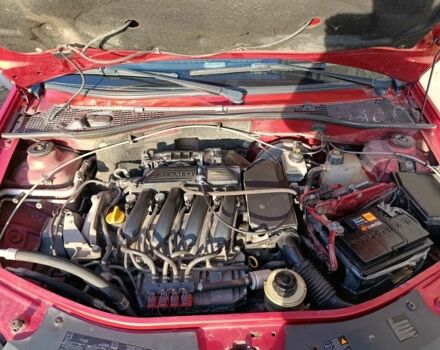 Красный Дачия Логан, объемом двигателя 1.6 л и пробегом 258 тыс. км за 3950 $, фото 23 на Automoto.ua