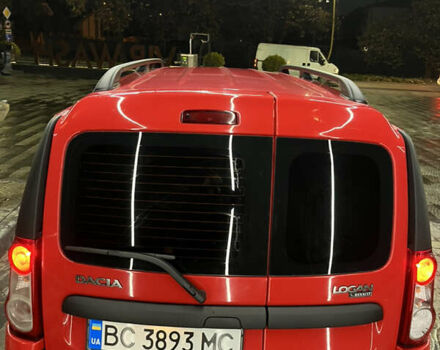 Красный Дачия Логан, объемом двигателя 1.6 л и пробегом 168 тыс. км за 5350 $, фото 3 на Automoto.ua