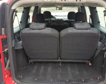 Червоний Дачія Logan, об'ємом двигуна 1.6 л та пробігом 159 тис. км за 5850 $, фото 11 на Automoto.ua