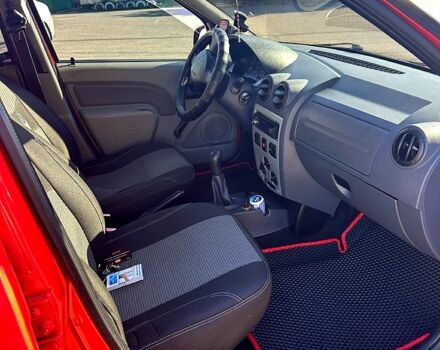 Червоний Дачія Logan, об'ємом двигуна 1.4 л та пробігом 147 тис. км за 5200 $, фото 5 на Automoto.ua