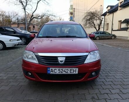 Красный Дачия Логан, объемом двигателя 1.6 л и пробегом 258 тыс. км за 3950 $, фото 1 на Automoto.ua