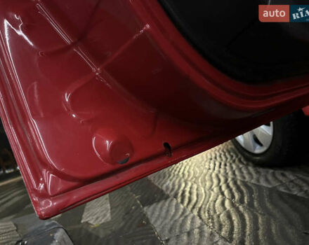 Красный Дачия Логан, объемом двигателя 1.6 л и пробегом 168 тыс. км за 5350 $, фото 12 на Automoto.ua