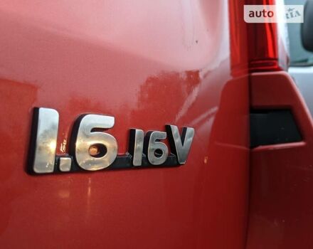 Красный Дачия Логан, объемом двигателя 1.6 л и пробегом 207 тыс. км за 5999 $, фото 29 на Automoto.ua
