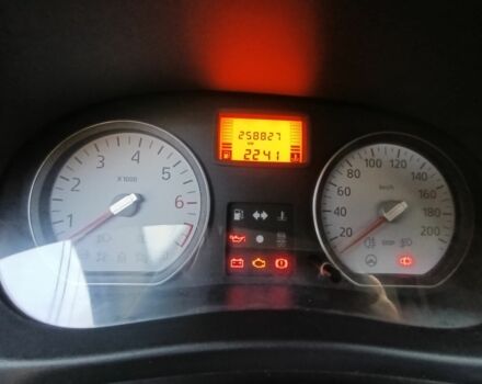 Красный Дачия Логан, объемом двигателя 1.6 л и пробегом 258 тыс. км за 3950 $, фото 17 на Automoto.ua