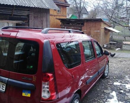 Красный Дачия Логан, объемом двигателя 1.5 л и пробегом 218 тыс. км за 4999 $, фото 2 на Automoto.ua