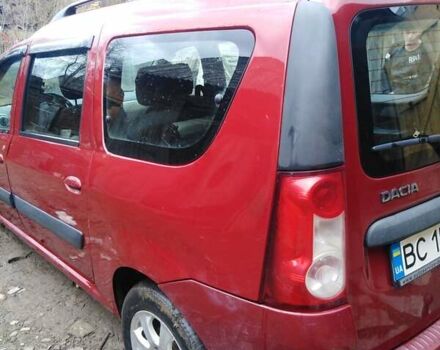 Красный Дачия Логан, объемом двигателя 1.5 л и пробегом 218 тыс. км за 4999 $, фото 6 на Automoto.ua