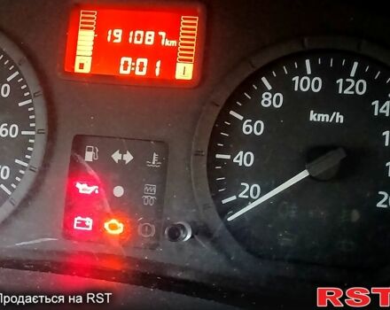 Красный Дачия Логан, объемом двигателя 1.6 л и пробегом 190 тыс. км за 2600 $, фото 3 на Automoto.ua