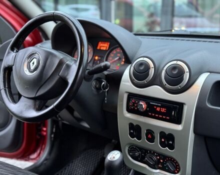 Червоний Дачія Logan, об'ємом двигуна 1.6 л та пробігом 218 тис. км за 6500 $, фото 11 на Automoto.ua