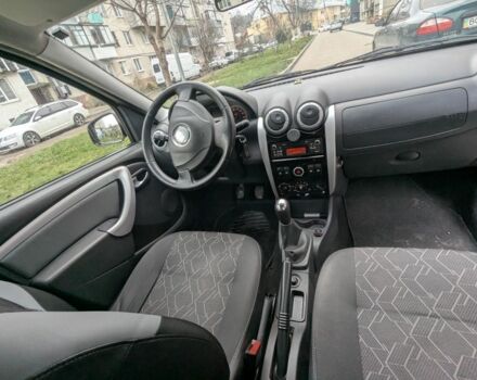 Красный Дачия Логан, объемом двигателя 1.6 л и пробегом 90 тыс. км за 8000 $, фото 7 на Automoto.ua