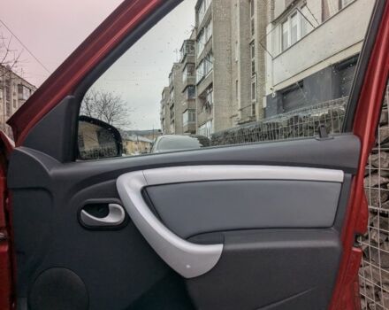 Красный Дачия Логан, объемом двигателя 1.6 л и пробегом 90 тыс. км за 8000 $, фото 6 на Automoto.ua