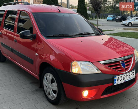 Красный Дачия Логан, объемом двигателя 1.6 л и пробегом 196 тыс. км за 4900 $, фото 1 на Automoto.ua