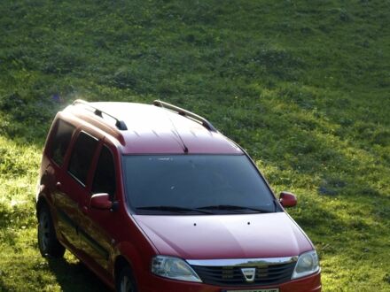Дачия Логан 2009 в Львове на Automoto.ua Красный Дачия Логан, объемом двигателя 1.6 л и пробегом 320 тыс. км за 4300 $, фото 1 на Automoto.ua