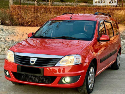 Дачия Логан 2009 в Кропивницком (Кировограде) на Automoto.ua Красный Дачия Логан, объемом двигателя 1.5 л и пробегом 143 тыс. км за 7000 $, фото 1 на Automoto.ua