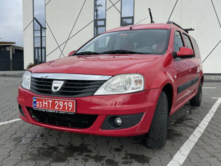 Красный Дачия Логан, объемом двигателя 1.6 л и пробегом 190 тыс. км за 4800 $, фото 1 на Automoto.ua