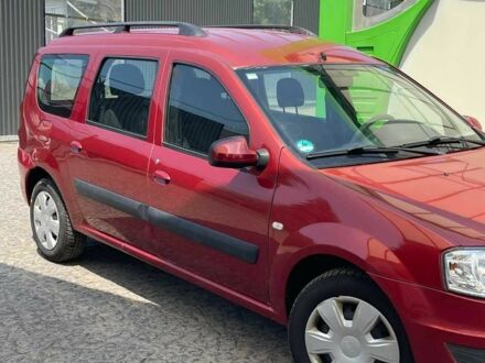 Дачия Логан 2009 в Хмельницком на Automoto.ua Красный Дачия Логан, объемом двигателя 1.6 л и пробегом 200 тыс. км за 6400 $, фото 1 на Automoto.ua