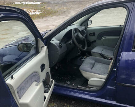 Дачія Logan, об'ємом двигуна 1.4 л та пробігом 350 тис. км за 1850 $, фото 4 на Automoto.ua