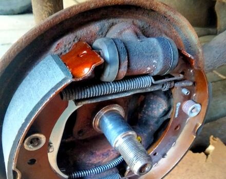 Дачия Логан, объемом двигателя 1.4 л и пробегом 260 тыс. км за 4000 $, фото 1 на Automoto.ua