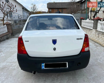 Дачія Logan 2007 у Тернополі на Automoto.ua Дачія Logan, об'ємом двигуна 0 л та пробігом 240 тис. км за 1999 $, фото 2 на Automoto.ua