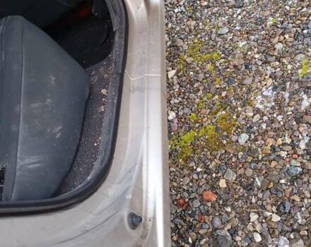 Дачія Logan, об'ємом двигуна 0 л та пробігом 181 тис. км за 929 $, фото 10 на Automoto.ua