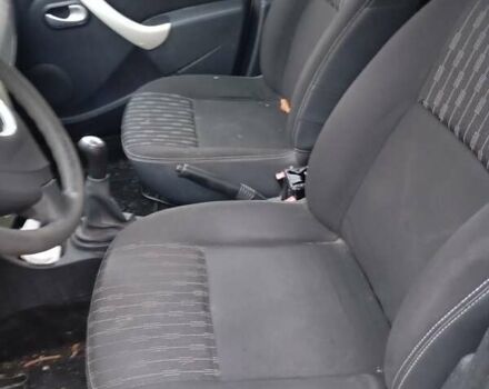 Дачія Logan, об'ємом двигуна 0 л та пробігом 181 тис. км за 929 $, фото 8 на Automoto.ua