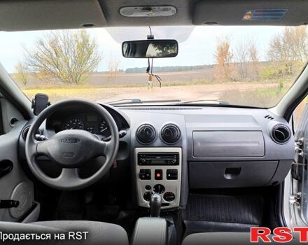 Дачия Логан, объемом двигателя 1.6 л и пробегом 375 тыс. км за 4000 $, фото 2 на Automoto.ua