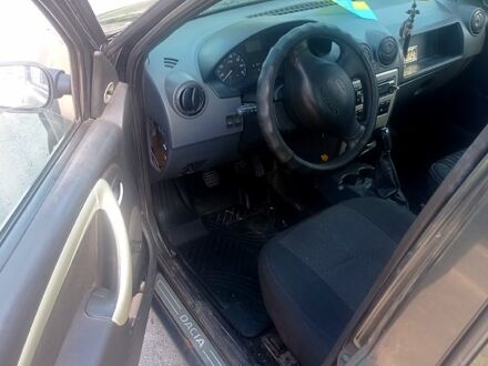 Дачия Логан, объемом двигателя 1.4 л и пробегом 0 тыс. км за 1500 $, фото 1 на Automoto.ua