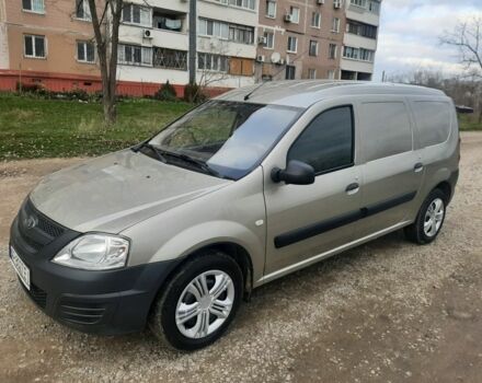 Жовтий Дачія Logan, об'ємом двигуна 1.6 л та пробігом 164 тис. км за 3800 $, фото 1 на Automoto.ua