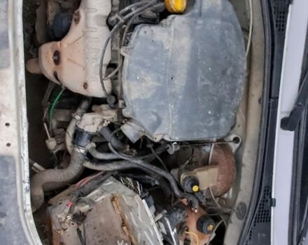 Серый Дачия Логан, объемом двигателя 1.4 л и пробегом 230 тыс. км за 850 $, фото 4 на Automoto.ua