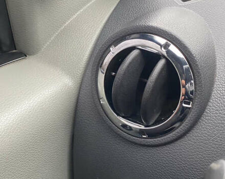 Серый Дачия Логан, объемом двигателя 1.6 л и пробегом 105 тыс. км за 5100 $, фото 31 на Automoto.ua