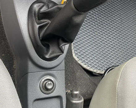 Серый Дачия Логан, объемом двигателя 1.6 л и пробегом 105 тыс. км за 5100 $, фото 20 на Automoto.ua