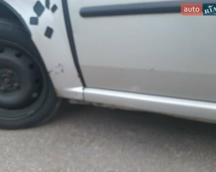 Дачия Логан 2005 в Бродах на Automoto.ua Серый Дачия Логан, объемом двигателя 0 л и пробегом 300 тыс. км за 1650 $, фото 17 на Automoto.ua
