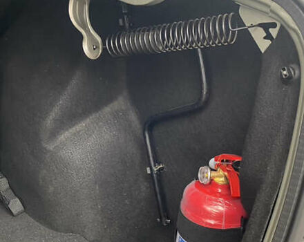 Серый Дачия Логан, объемом двигателя 1.6 л и пробегом 105 тыс. км за 5100 $, фото 16 на Automoto.ua