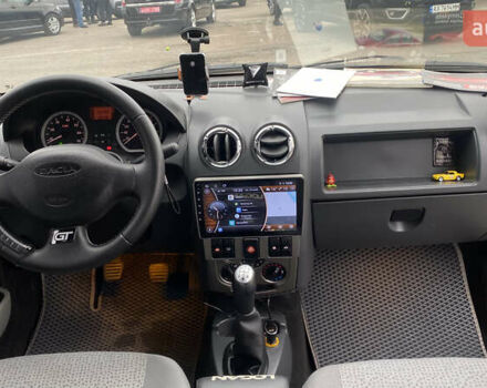 Серый Дачия Логан, объемом двигателя 1.6 л и пробегом 105 тыс. км за 5100 $, фото 10 на Automoto.ua