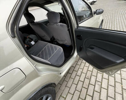 Серый Дачия Логан, объемом двигателя 1.4 л и пробегом 336 тыс. км за 2600 $, фото 20 на Automoto.ua